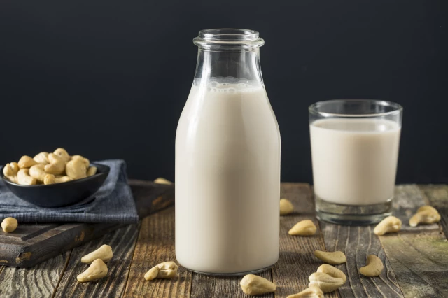 healthy-organic-cashew-milk